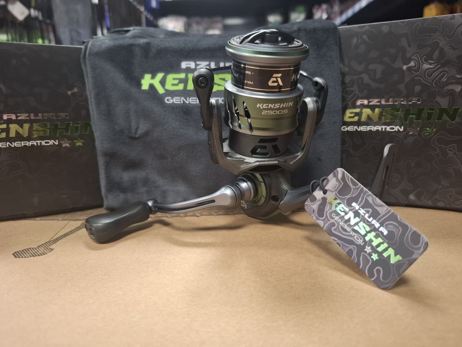 Котушка спінінгова Azura Kenshin '25 2500s та 1000s