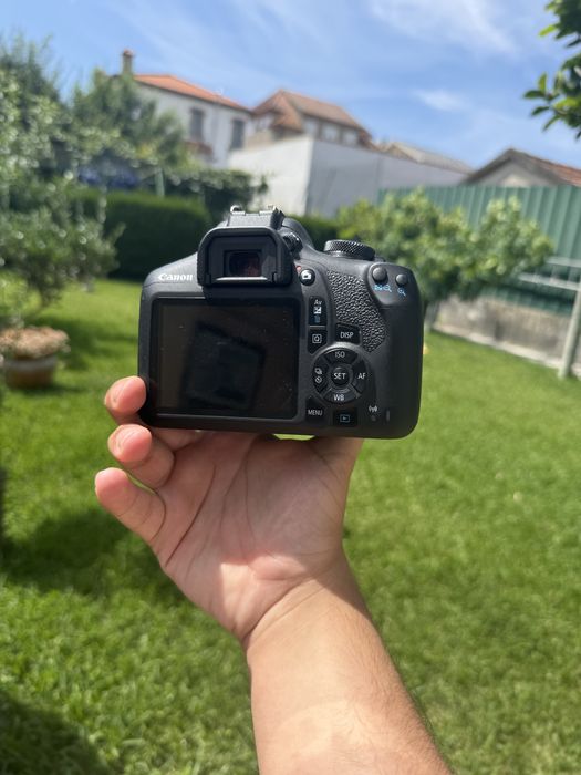 Canon 2000D, Com Tripé benro t880ex