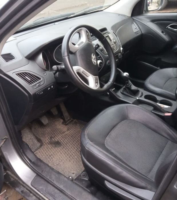 Машина Hyundai IX35