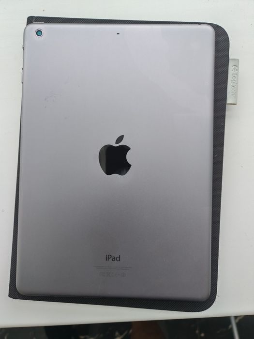 Планшет Apple iPad Air (MD785LL/A) 9,7 дюйма