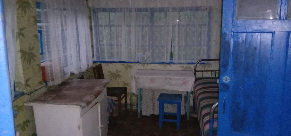 Безкоштовно житло Київська обл. біля річки Рось
