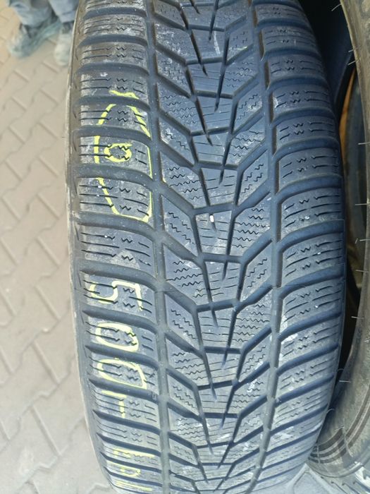 Opony zimowe 205/55/19 Hankook 4 sztuki 2022r