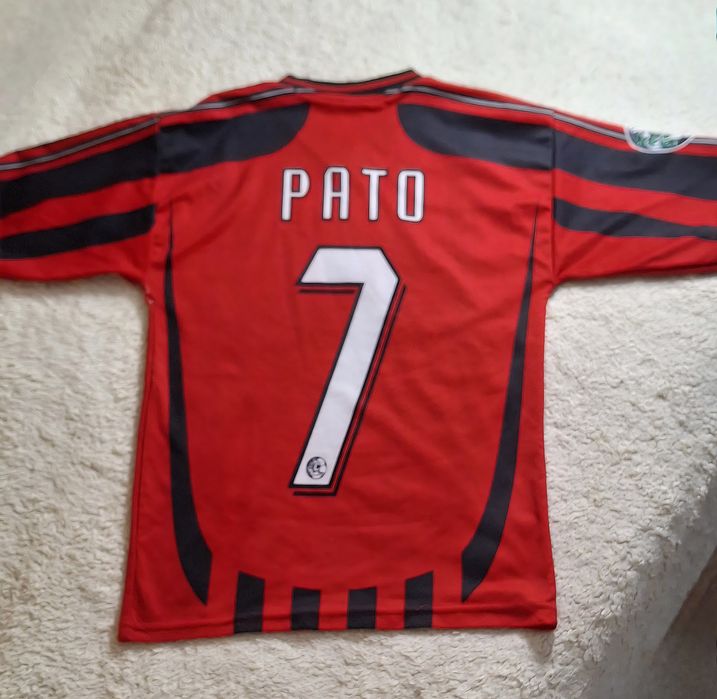 Форма збірної Milan