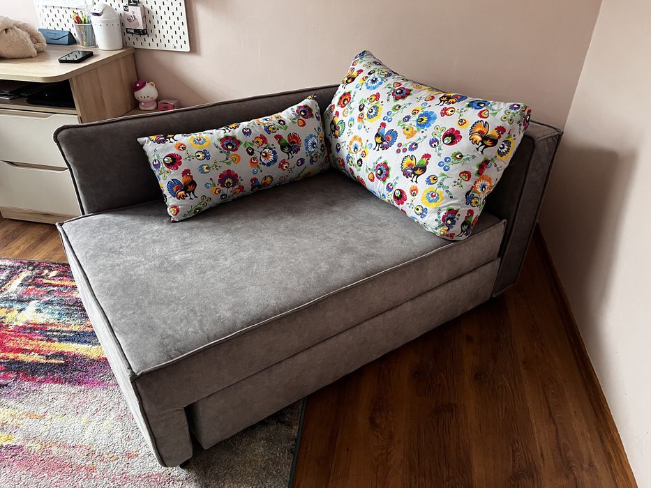Sofa dziecięca- rozkładana z pojemnikiem