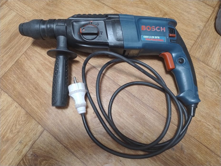 Перфоратор Bosch 2-26
