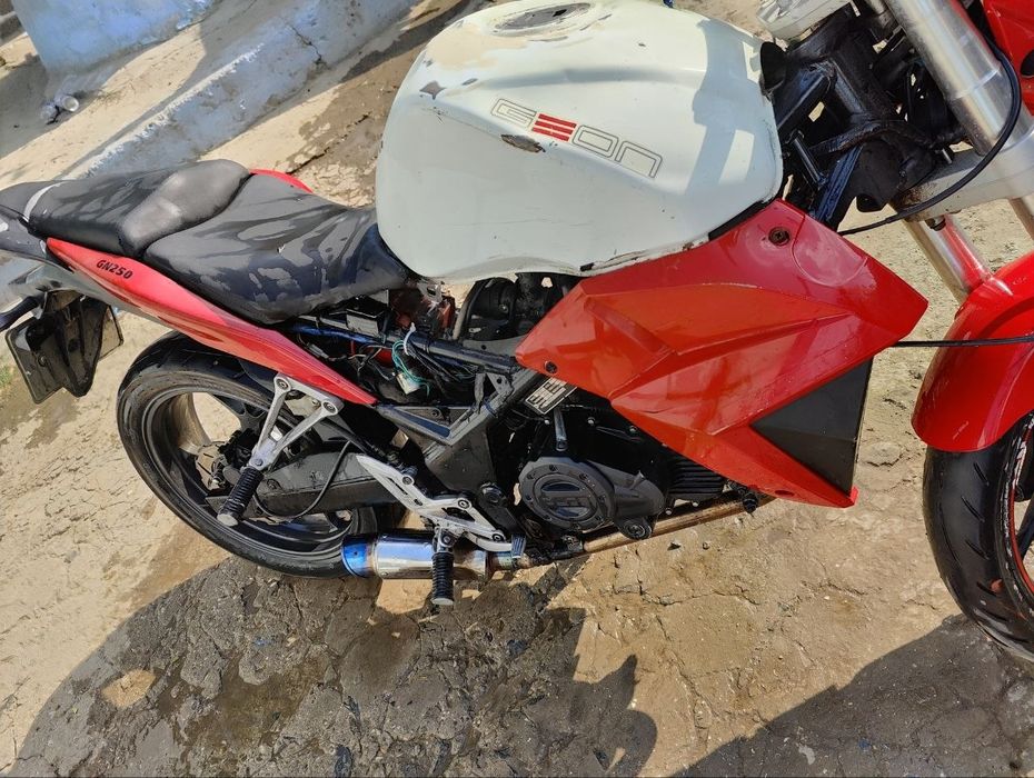 Продам мотоцикл Geon 250