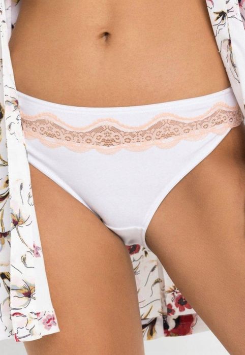 Nowy 4-pak, wyjątkowe figi damskie, rozm. 58