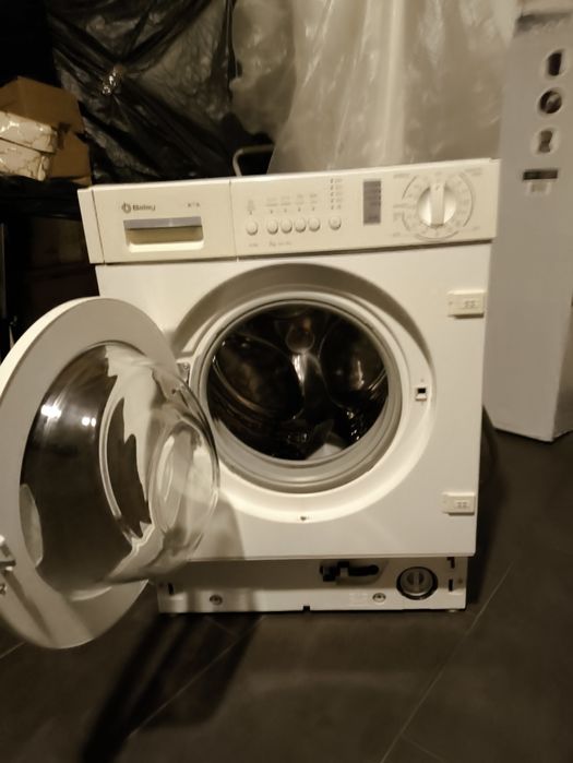 Maquina de lavar roupa