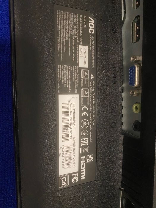 Monitor AOC tela danificada .