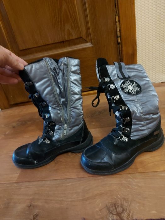 Ботинки для дівчаток 33 розмір