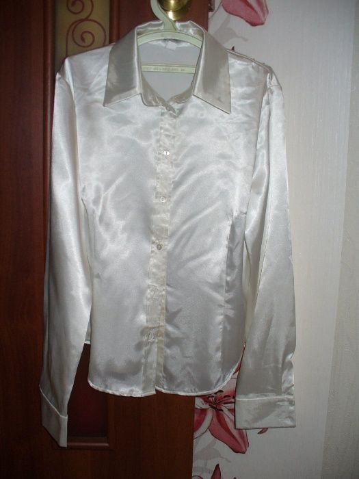 Блузи, рубашки р.44-46