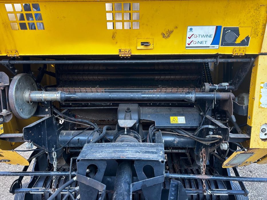 New holland br 7060  NOWE PASY