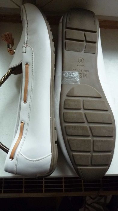 Marks & Spencer- damskie nowe mokasyny skórzane  r; 43 szerokie