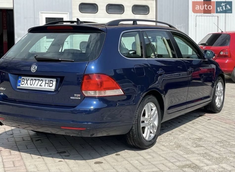 Продам Volkswagen Golf 2010