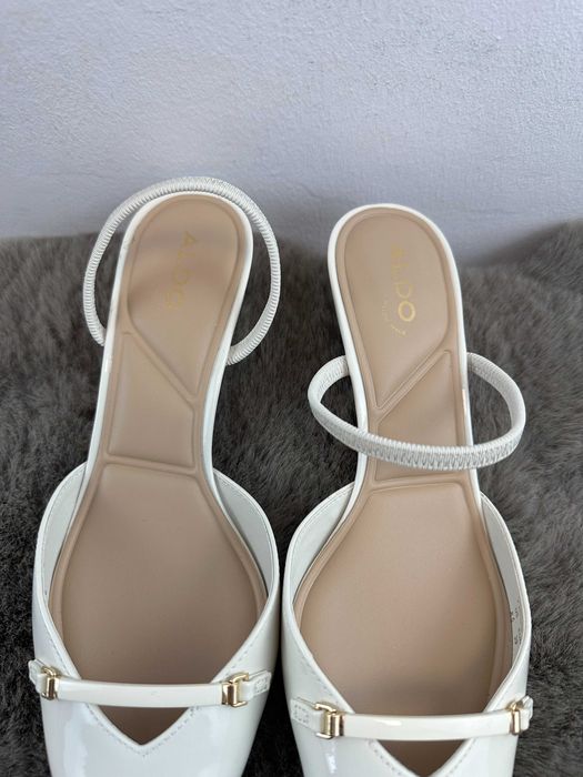 Buty damskie sandały czółenka na obcasie Aldo Nailah 39