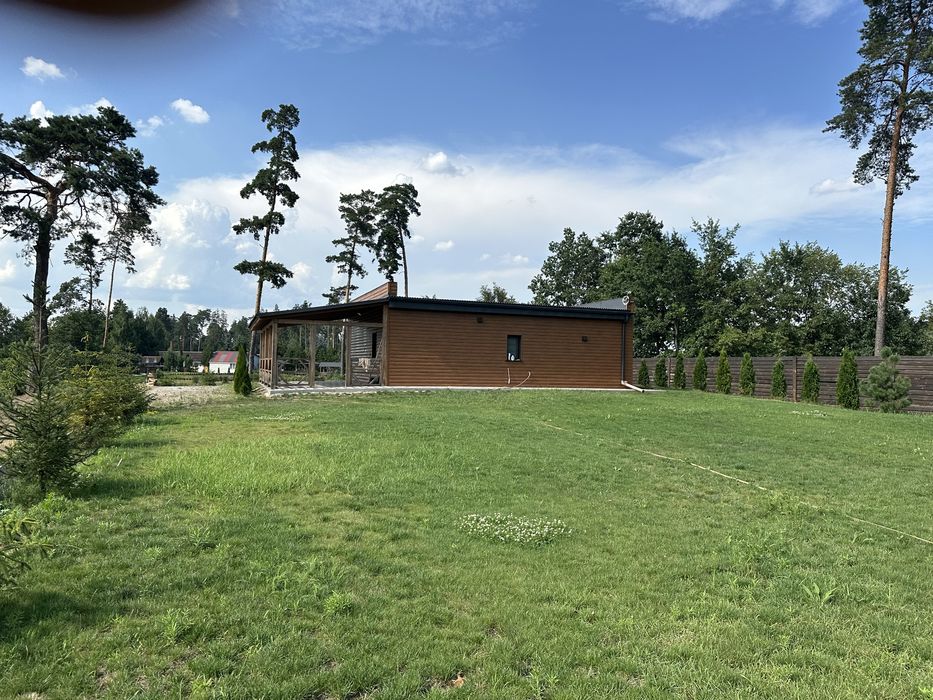 Здається сучасний будинок м.Сміла