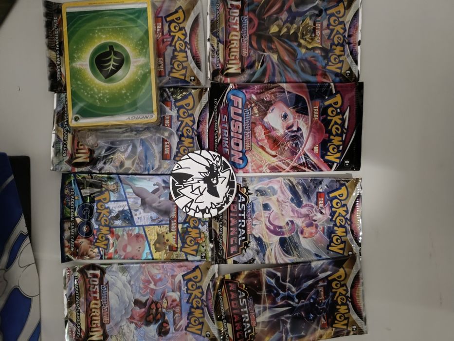 Coleção Pokémon - Elite Trainer Box - Bin