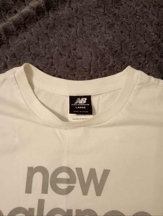 T-shirt branca New Balance
