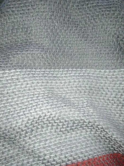 Chusta, szal z wełną