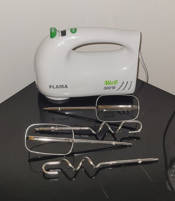 Batedeira FLAMA 300W
