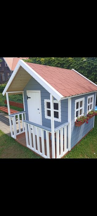 Domek dla dzieci malowany