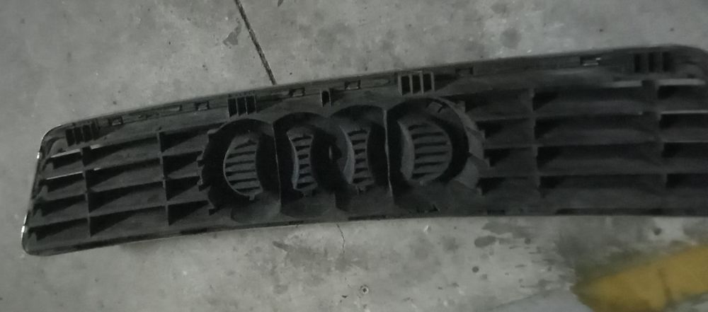 Grelha Frontal Audi Allroad