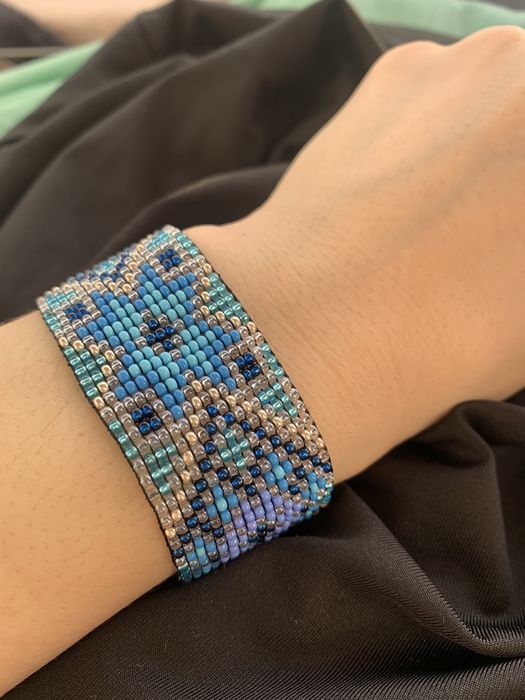 Браслет з бісеру