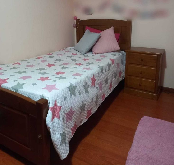 Quarto solteiro (Ótimo estado)