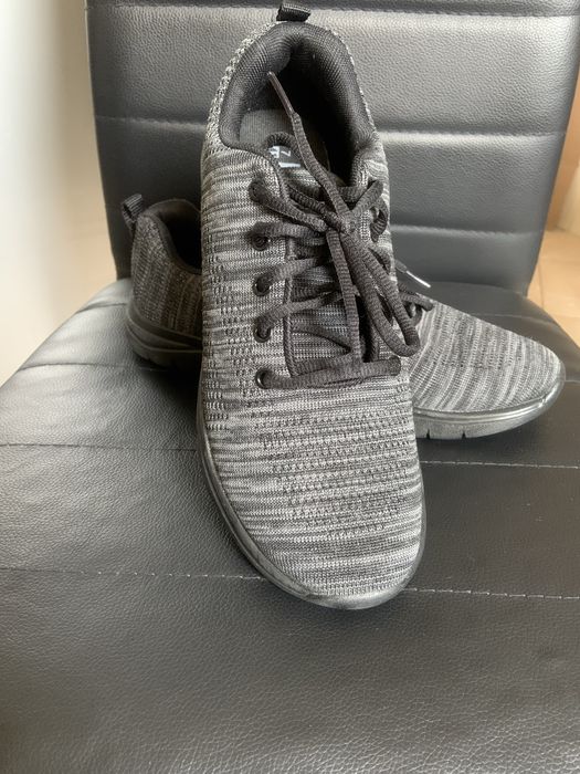 Buty sportowe Fabric rozmiar 41 czarno - szary szybka wysylka