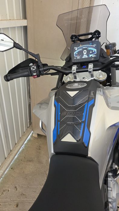 Voge DSX 900 de 2024 com 6800 km's