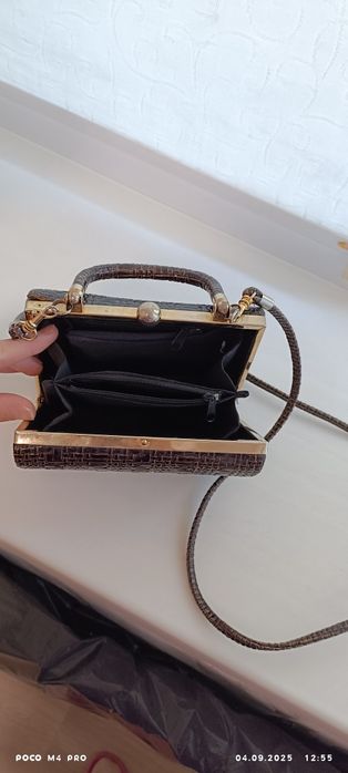 Продам сумочка G.VERSACE  цена 2000грн