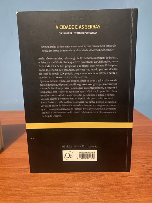 Eça de Queirós - A Cidade e as Serras