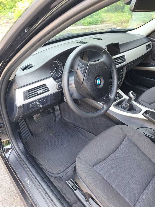BMW 316d E91 LCI Touring 2012 універсал 2.0 дизель, механіка