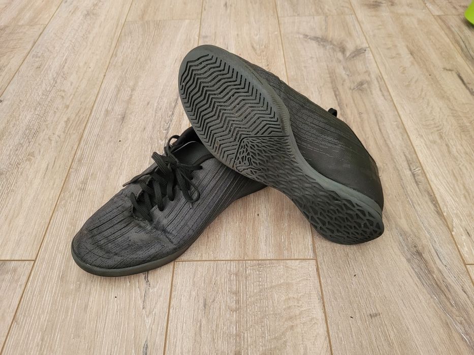 Buty halówki Puma roz. 41