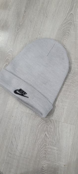 Czapka szara Nike