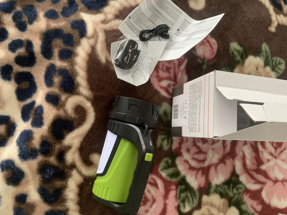 Акумулятирний лед фонарік virone