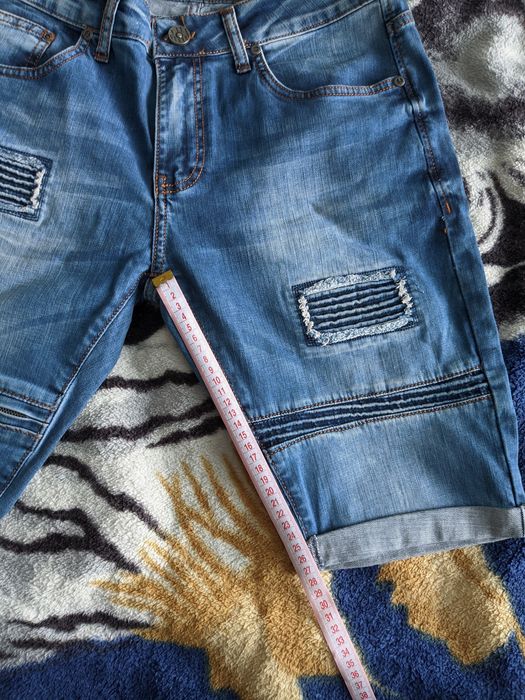 Джинсові шорти чоловічі 33-34