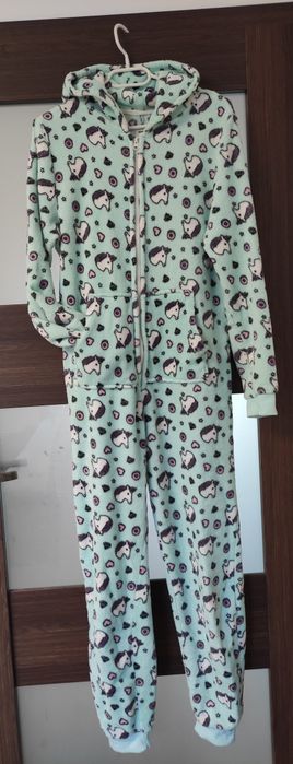 Piżama kombinezon Sinsay jednoczęściowa