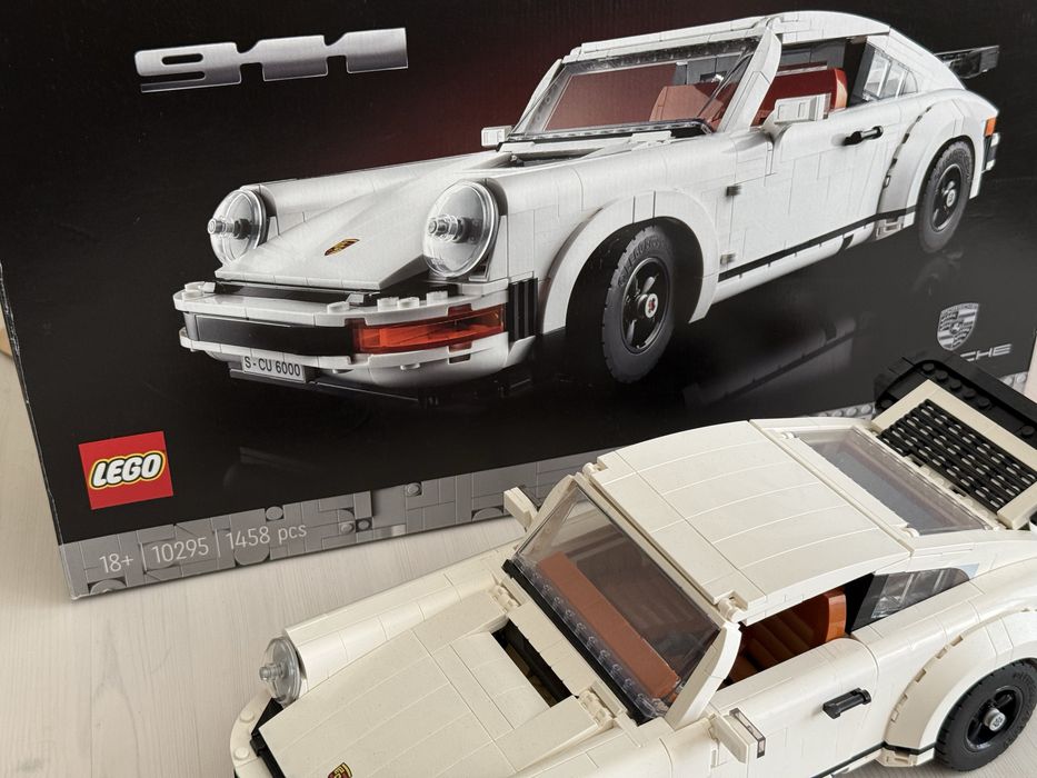 Конструктор LEGO Icons expert Porsche 911 (10295) вживаний та зібраний оригінал