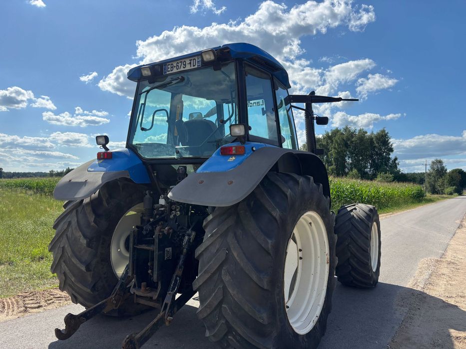 New Holland TM120 nie Claas Valtra