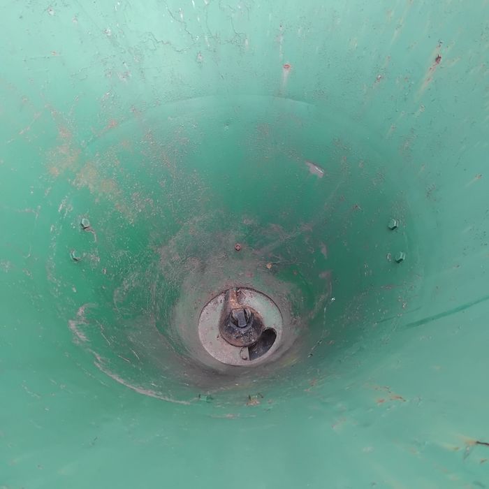 Lejek do nawozu bąk