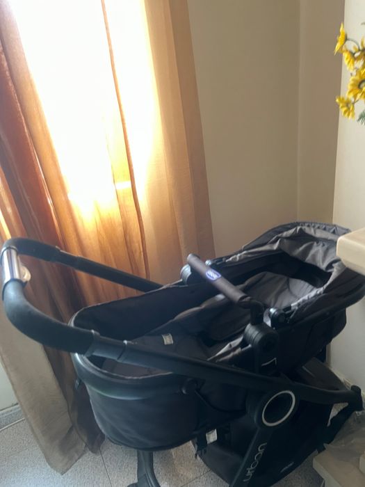 Carrinho de bebé da Chicco