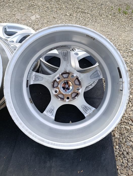 Диски 5*120 R18 Volkswagen T5 T6 Bmw