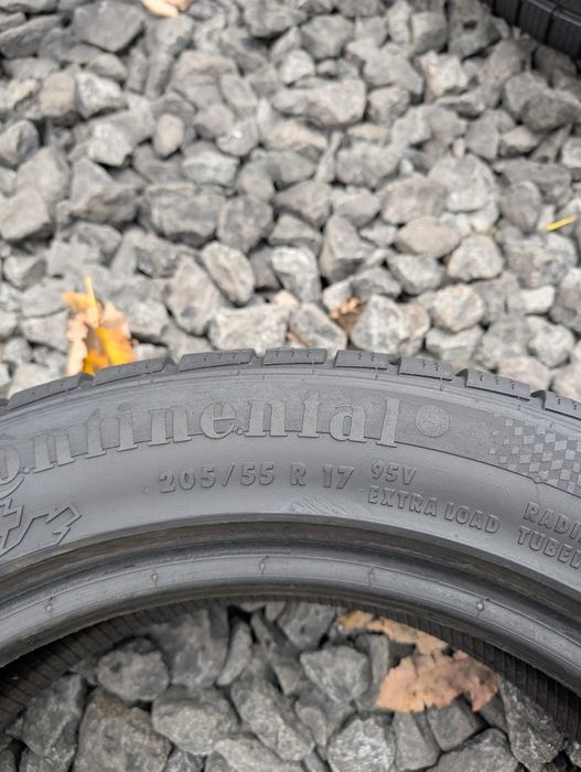 Комплект зимових шин Continental 205/55 R17 205*55 17 ContiWinterConta