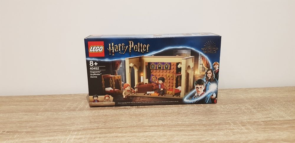 LEGO Harry Potter 40452 Dormitoria Gryfindoru w Hogwarcie