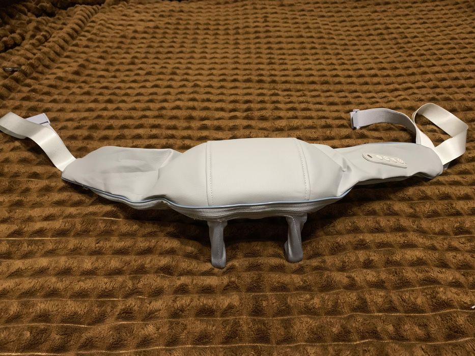 Масажер для шиї і для спини