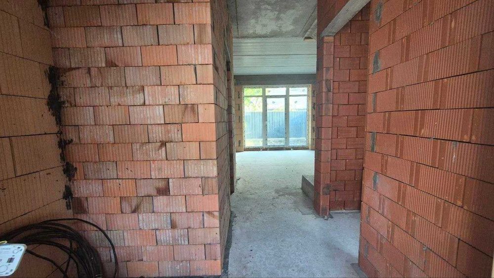 Просторий таунхаус 135 м² біля парку «Дубки»