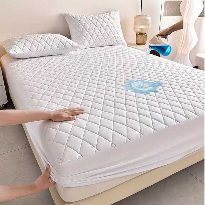 Capa Protetora de Colchão 90x150/150x200 - Nova