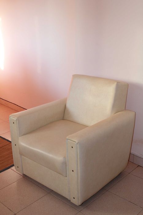 Poltronas/sofás individuais vintage/Anos 50 e 60