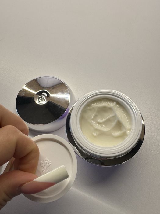 Lancome Rénergie H.P.N 300 Peptide Cream Dry Skin — високоефективний антивіковий крем із пептидами для сухої шкіри.